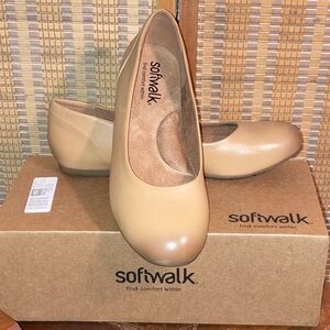 NWOT SoftWalk|Women's Sonoma S1862-253 Tan Leather Ballet Flats/Shoes - Size 10M